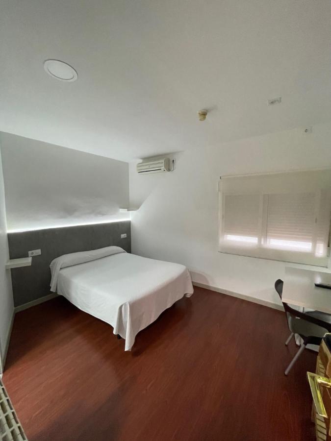 Condedu Hotel บาดาฮอส ภายนอก รูปภาพ